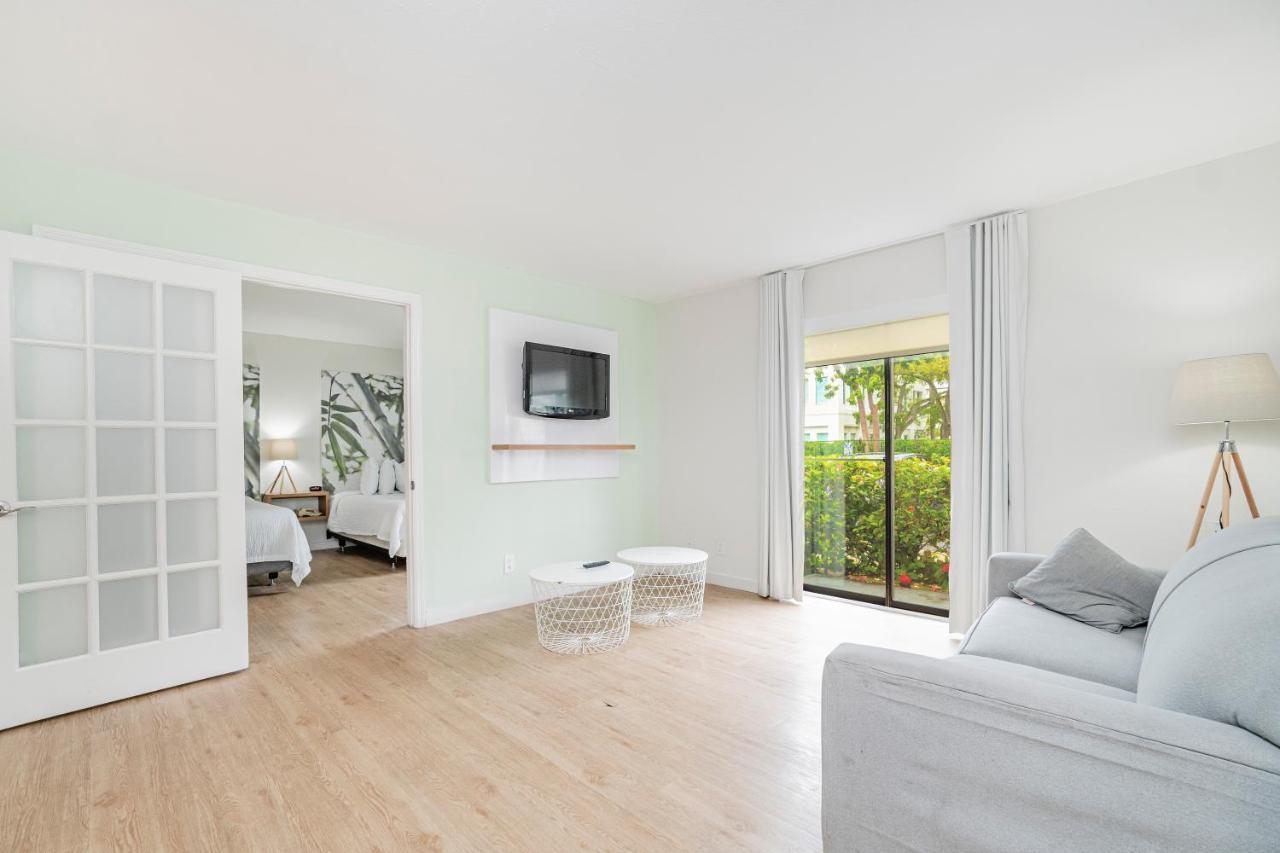 Doral Inn & Suites Miami Airport West ภายนอก รูปภาพ